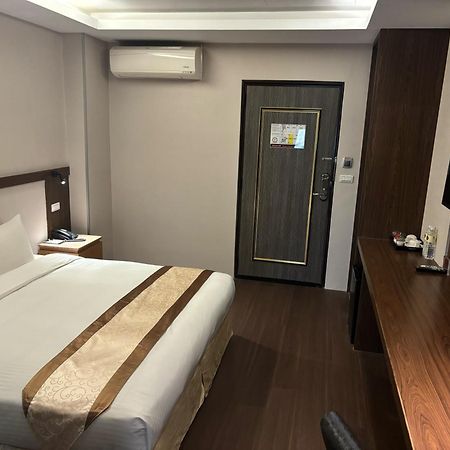 Yuhao Hotel - Hsinchu Branch מראה חיצוני תמונה